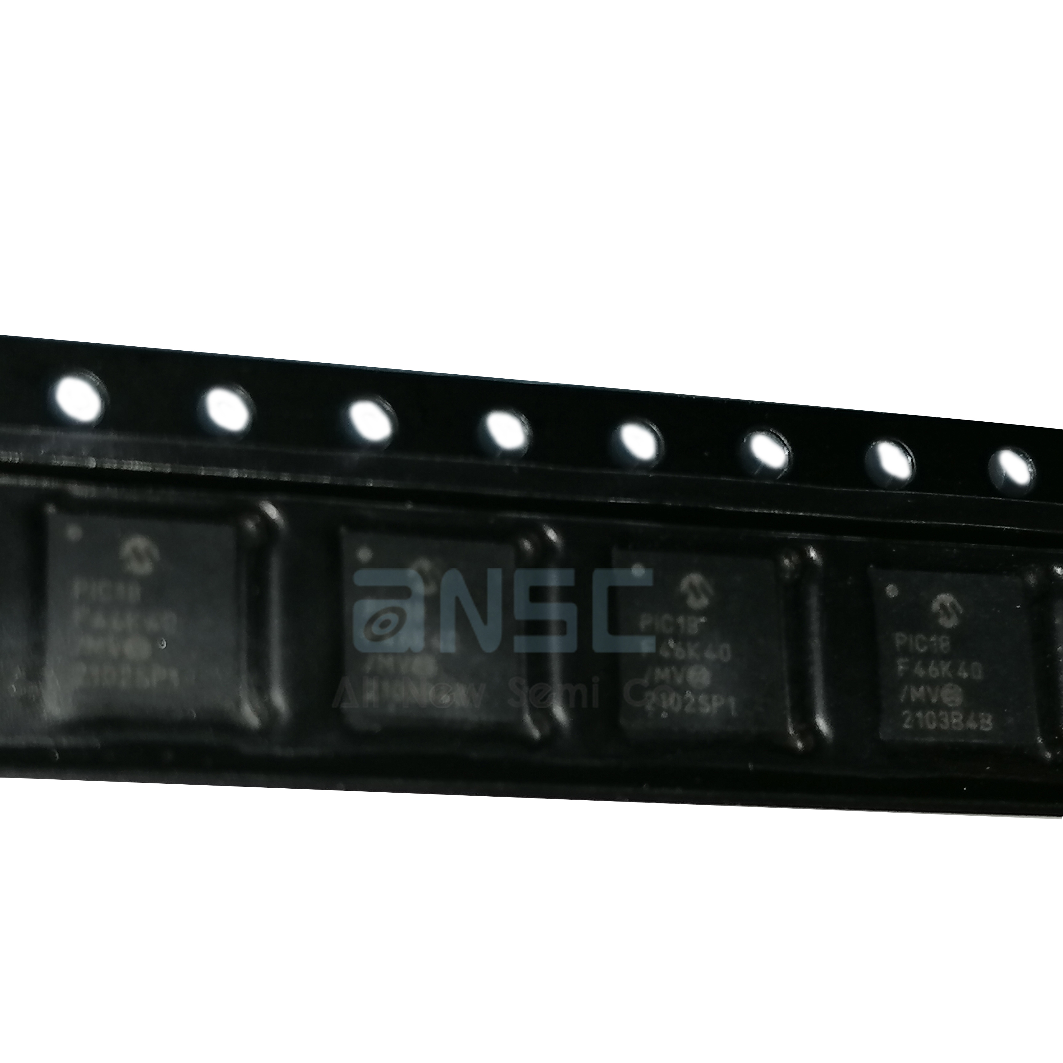 PIC18F46K40-I斜杠MV (2)logo